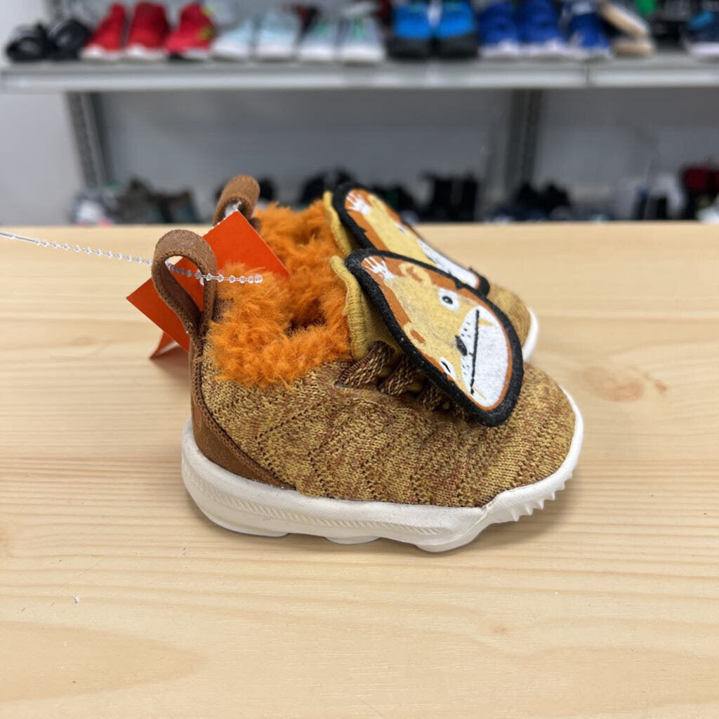 Lebron Little Big Cats | Lion