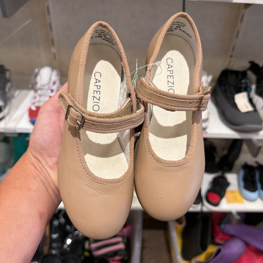 *Tap Shoes