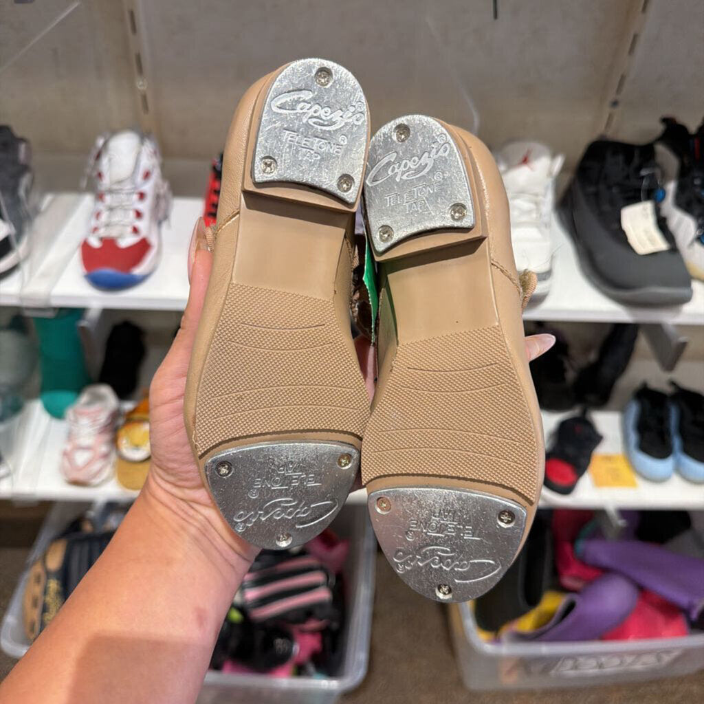 *Tap Shoes