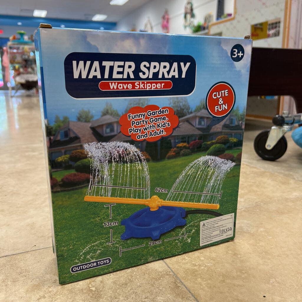 *New 2 in 1 water spray wave skipper