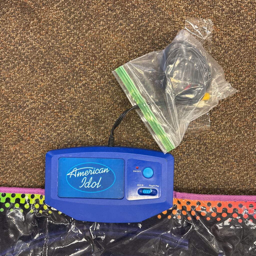 *American Idol Plug 'N Play Sing Mat