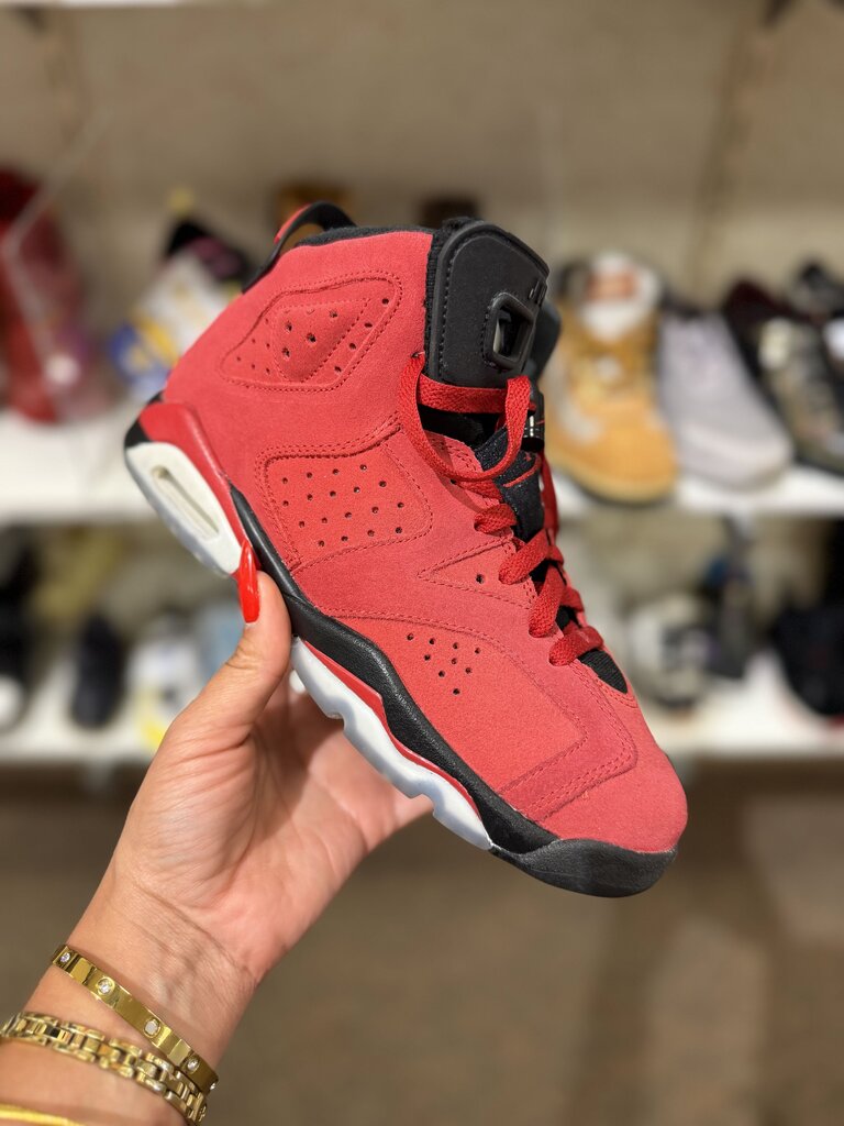 *W/BOX Retro 6 'Toro Bravo'