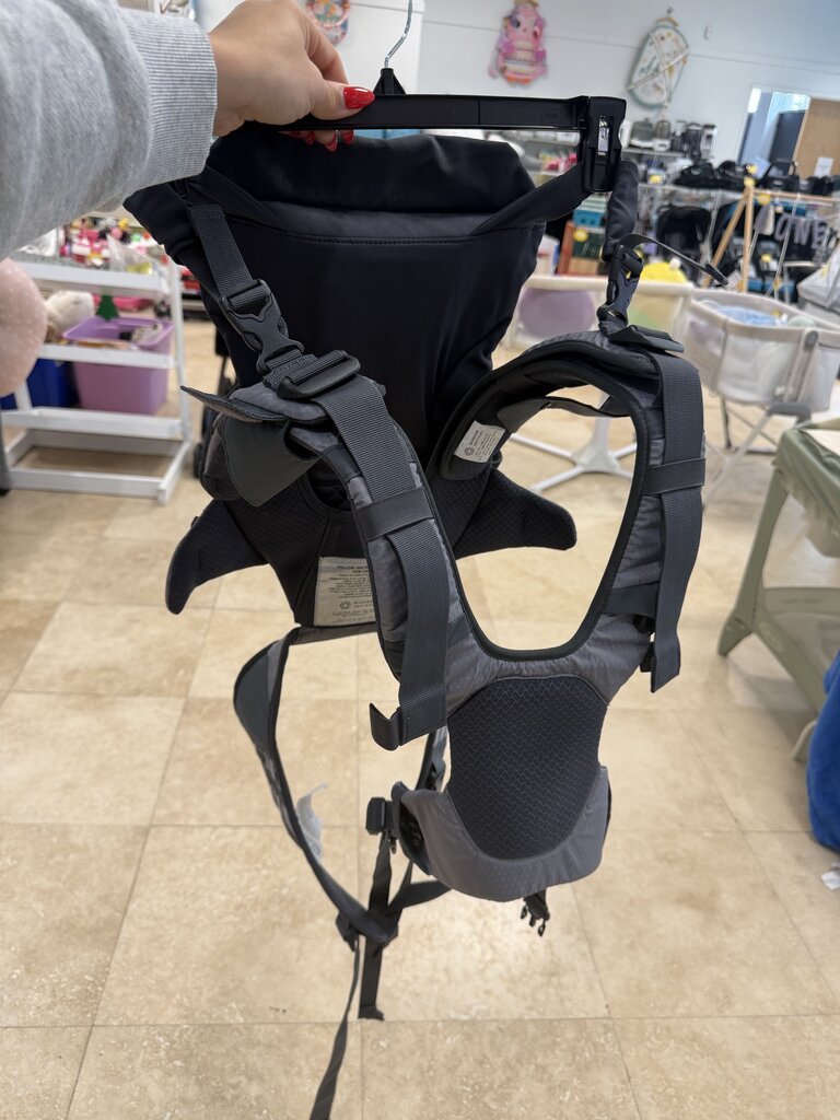 *S.02 Adventure Baby Carrier