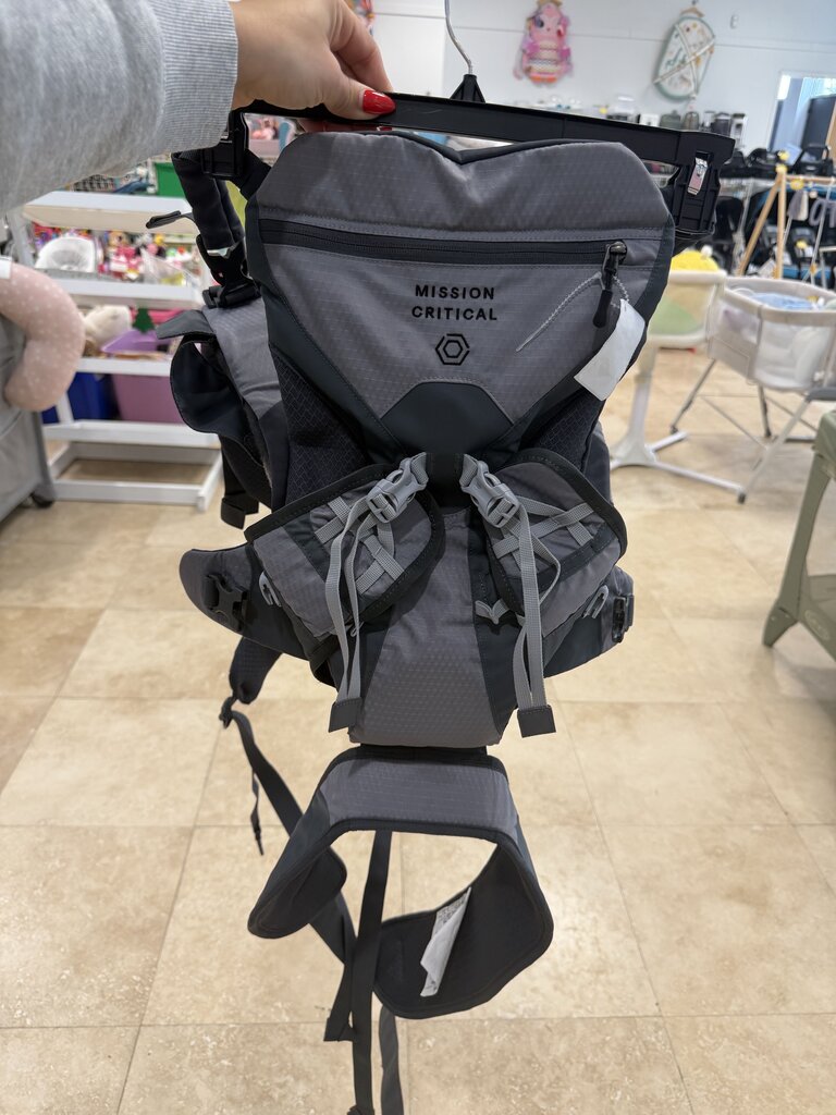 *S.02 Adventure Baby Carrier