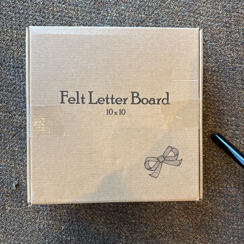 *Felt Letterboard