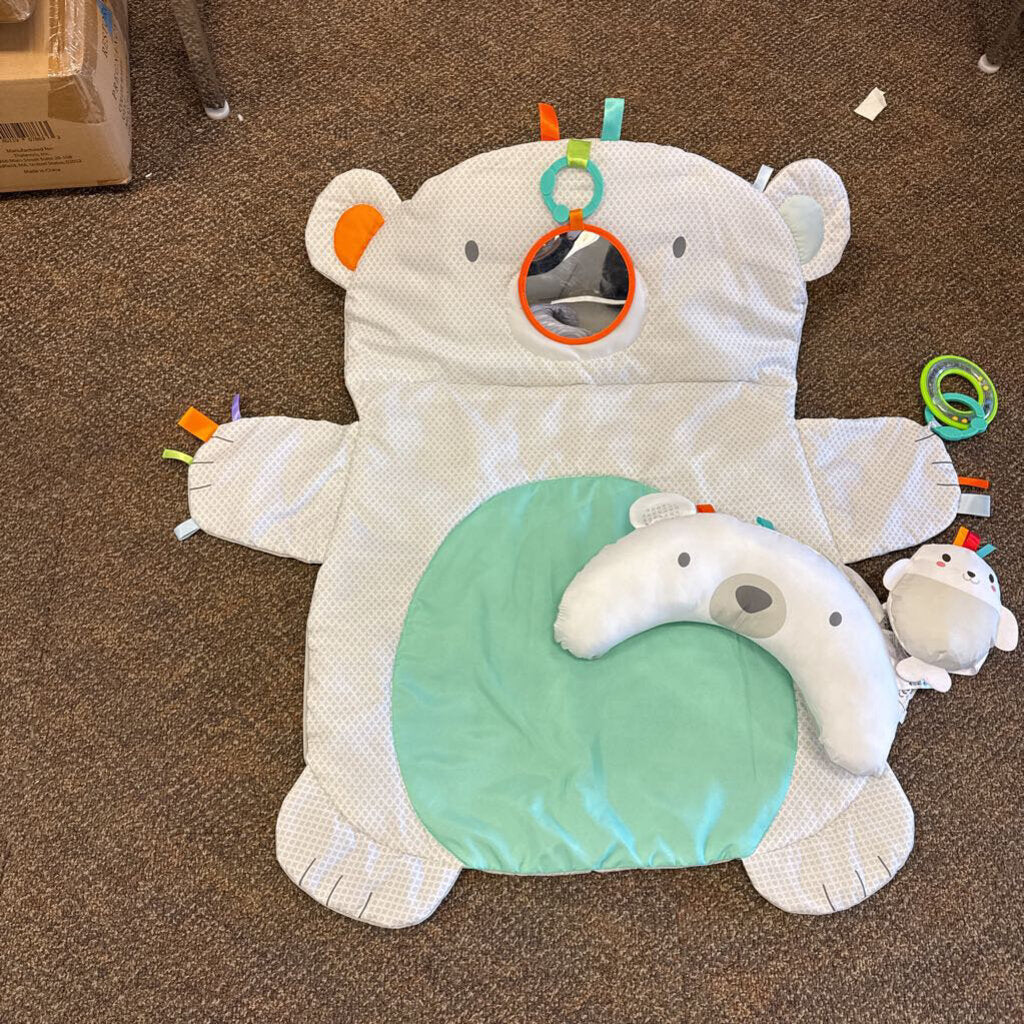 *Bear Prop & Play