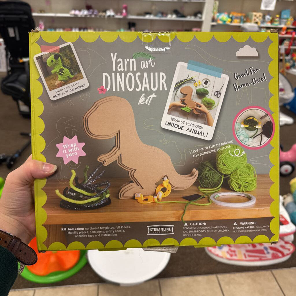 *NEW Yarn Art Dinosaur