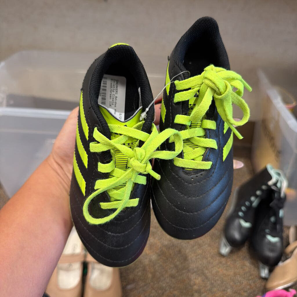 *No Box Goletto Cleats