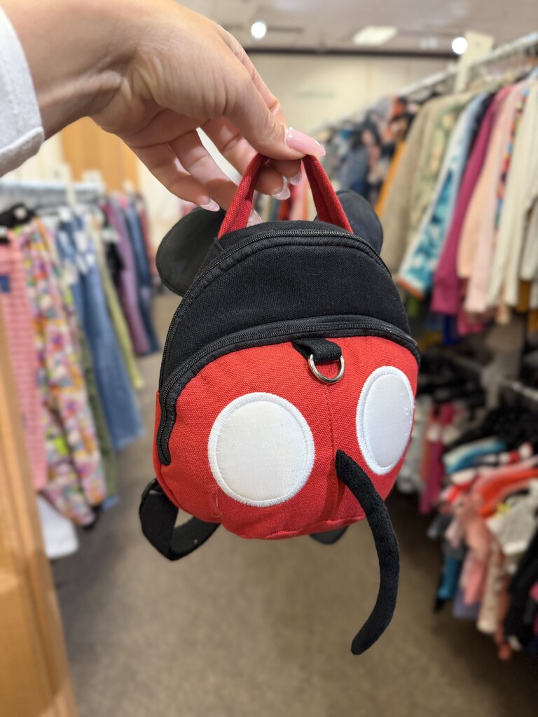 *Space Ship Leash