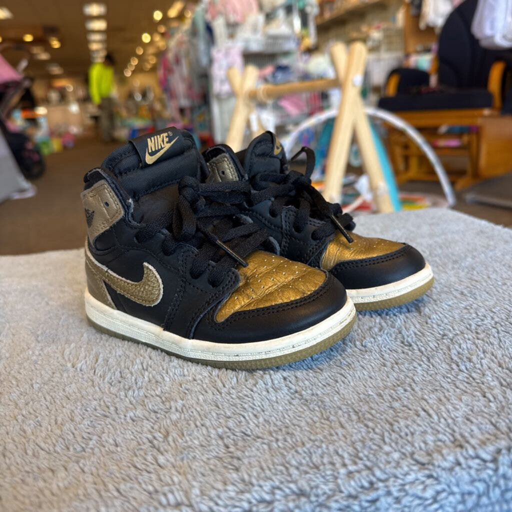 *1 Retro High OG NO BOX