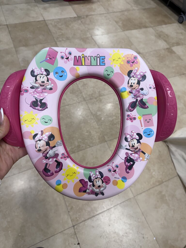 *Minnie Mouse Potty Seat