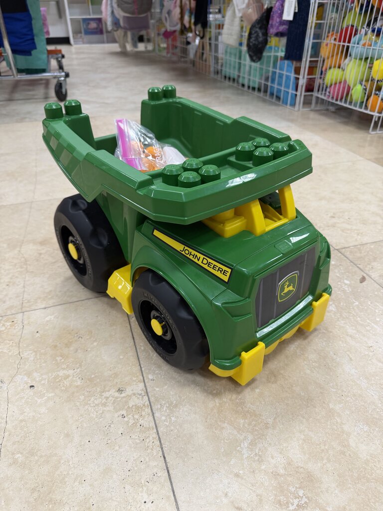 *John Deere Dump Truck