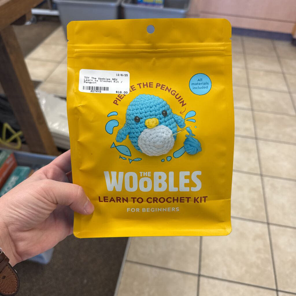 NEW Learn to Crochet Kit / Penguin