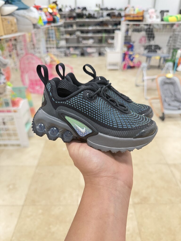*Air Max DN