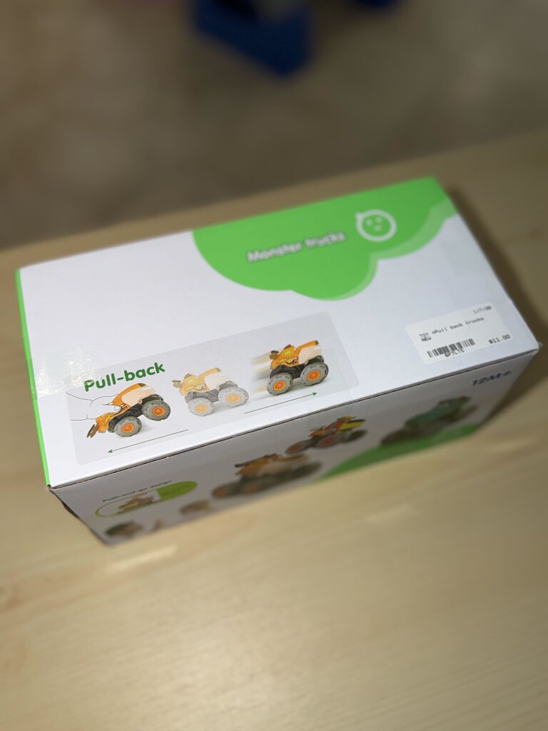 *Pull back trucks NEW