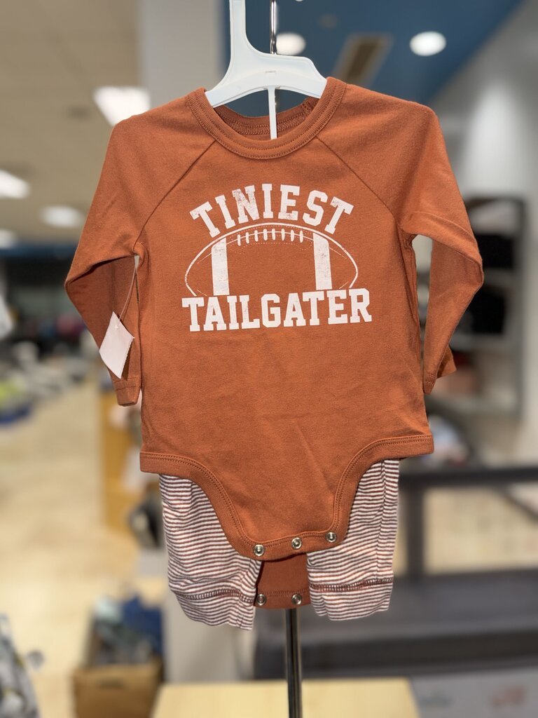 *Tiniest Tailgater