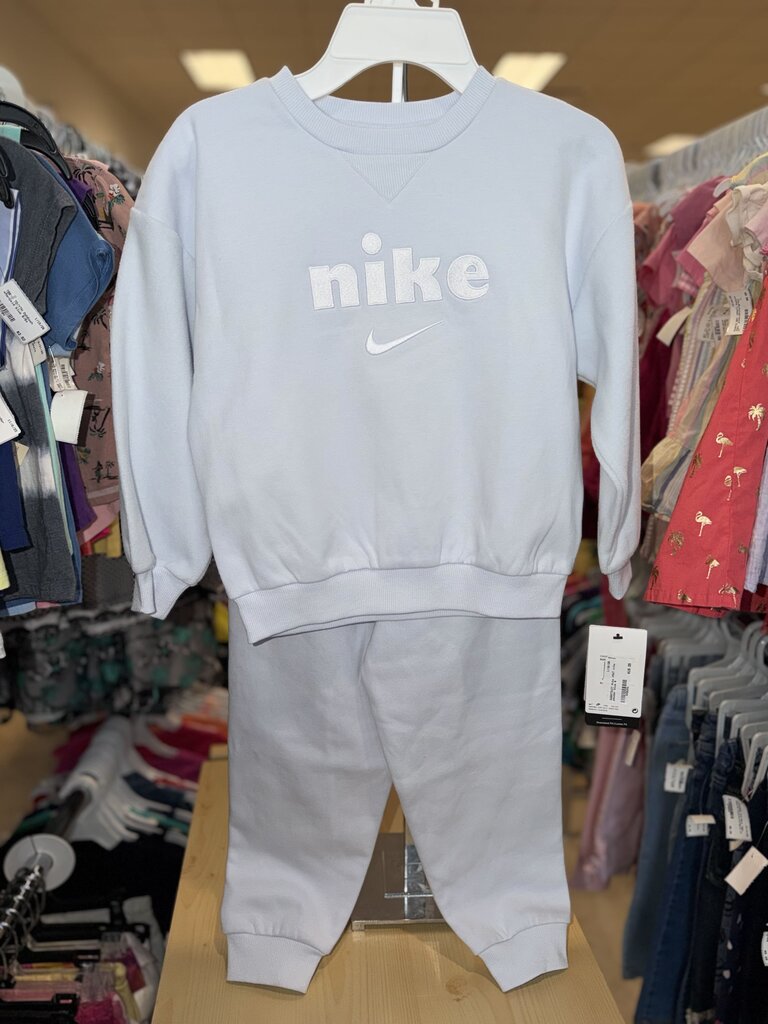 *NWT nike
