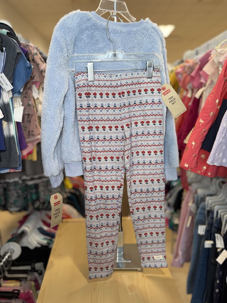 *NWT Sweatshirt/Flower Leggings