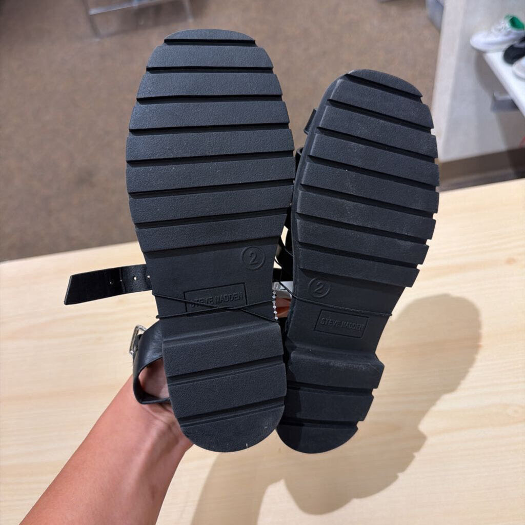 *Strap Shoes