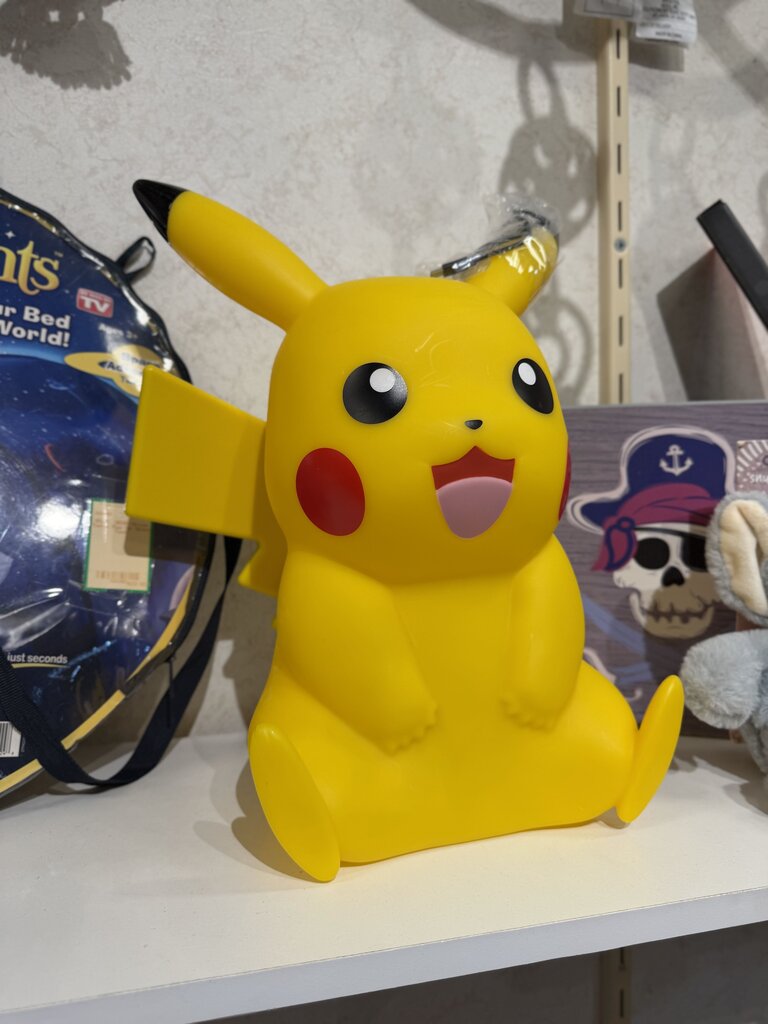 *Pikachu Nightlight XL