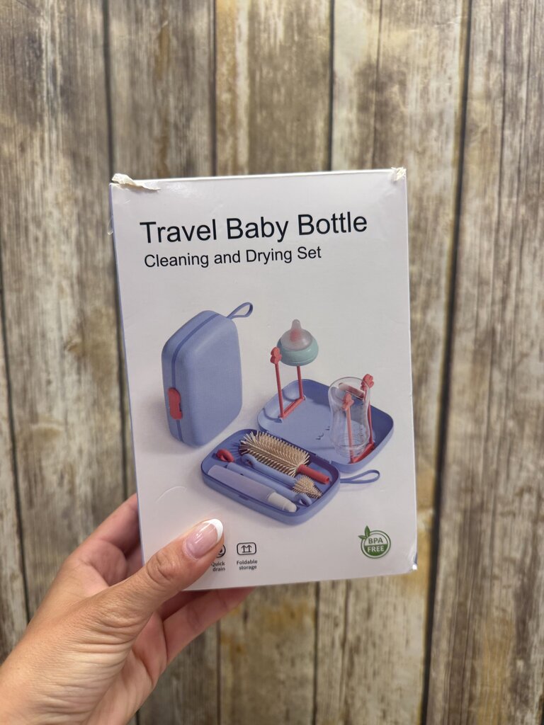 *New Travel Bottle Cleaning Set