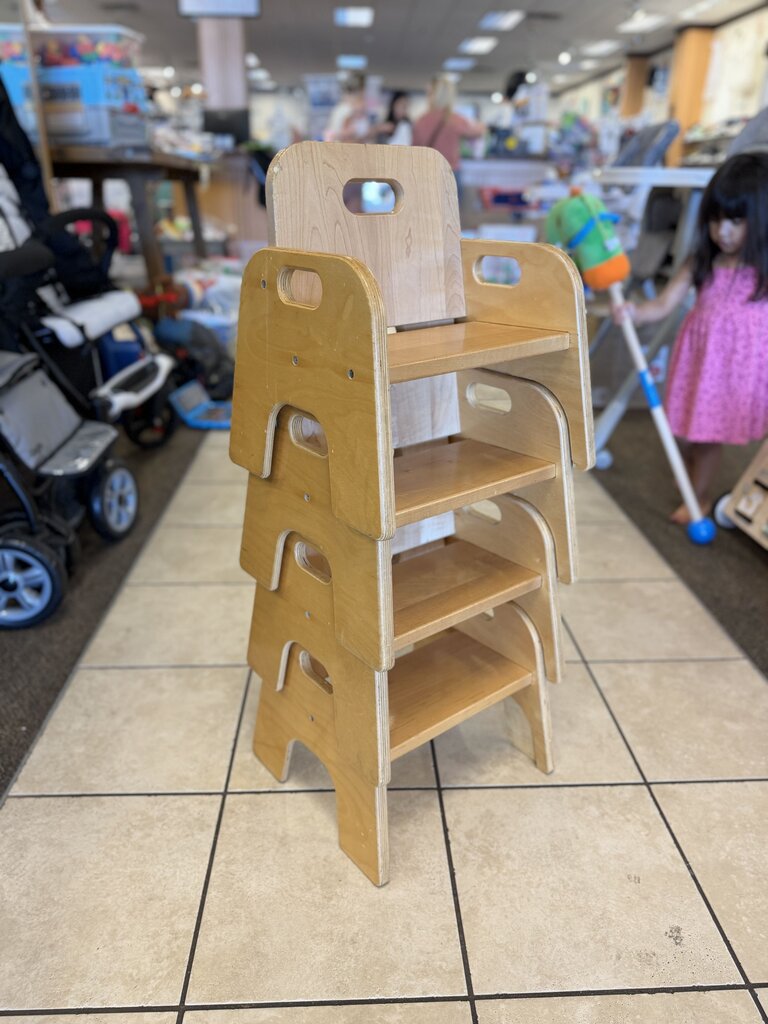 Me-Do-It Chair