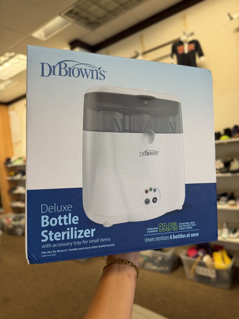 NIB Deluxe Bottle Sterilizer