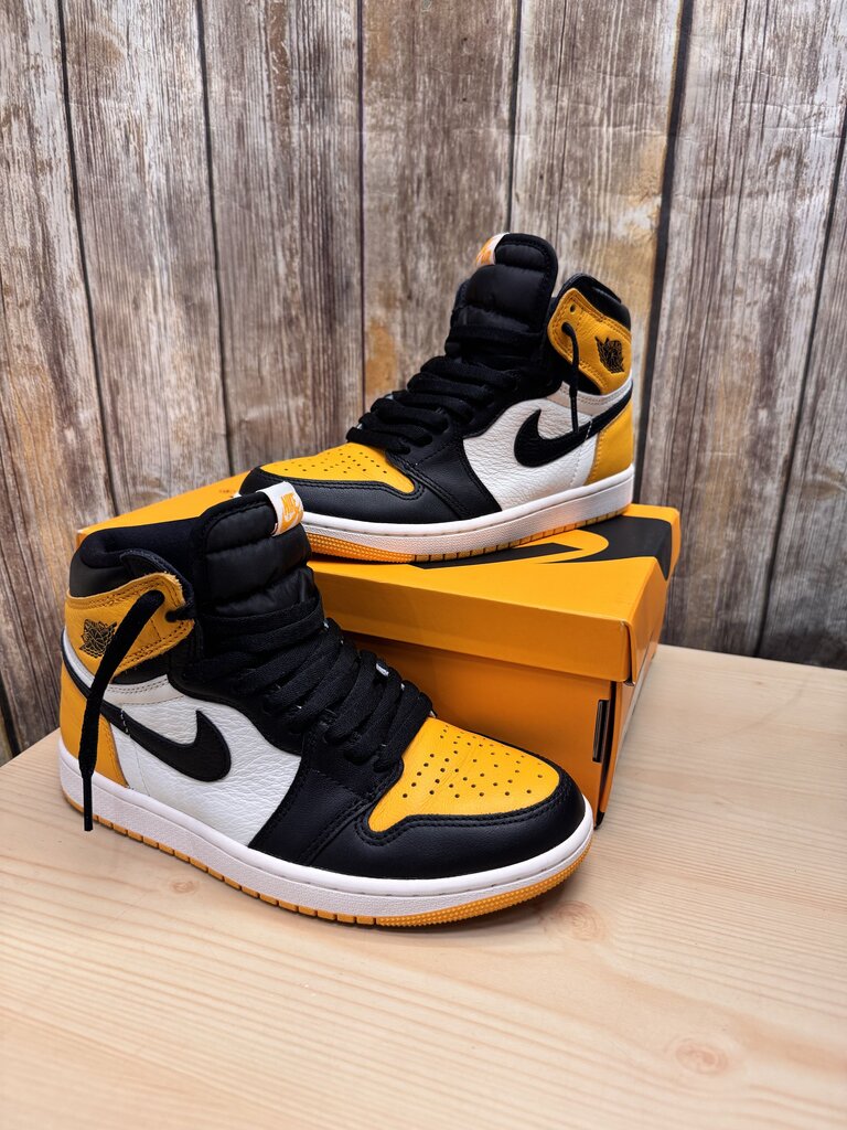 1 Retro High OG 'Taxi' w/ box