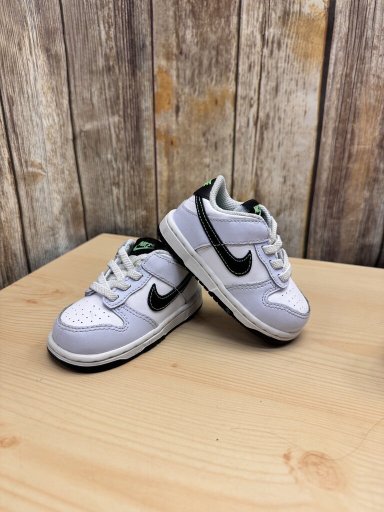Dunk Low