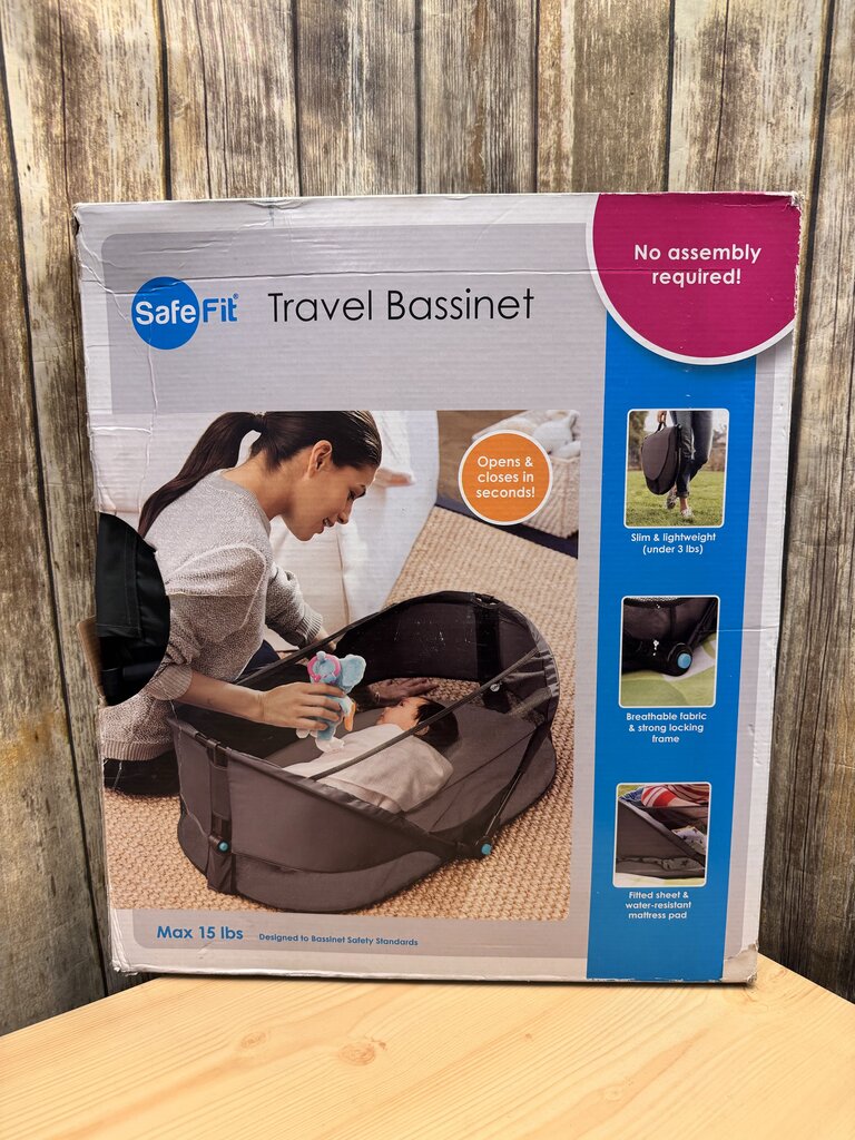 Travel Bassinet NEW