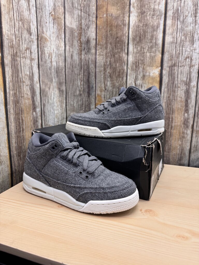 NEW W/BOX Retro 3 Wool