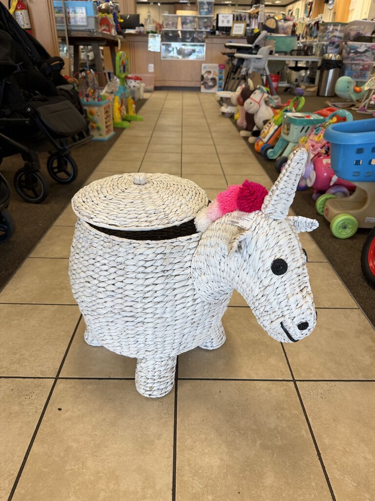 Woven Basket Unicorn