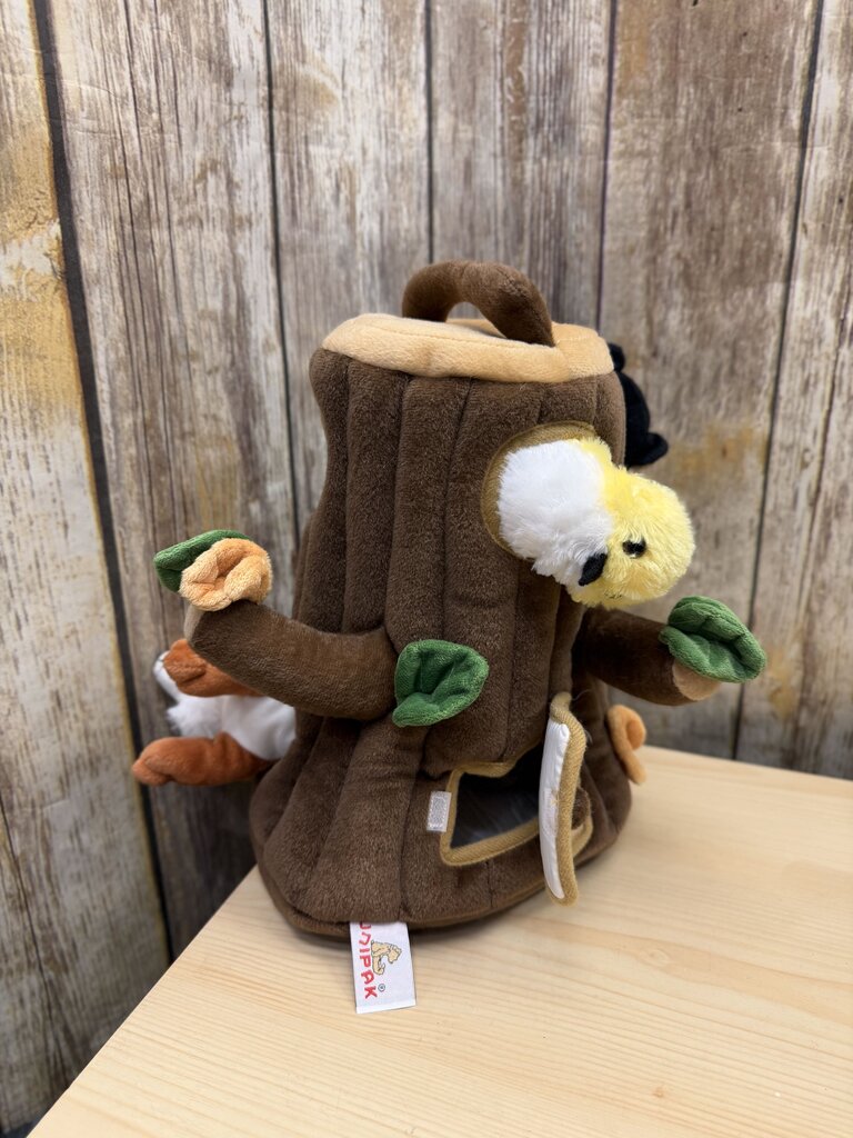 Plush Treehouse w/ 5 Plush Animals