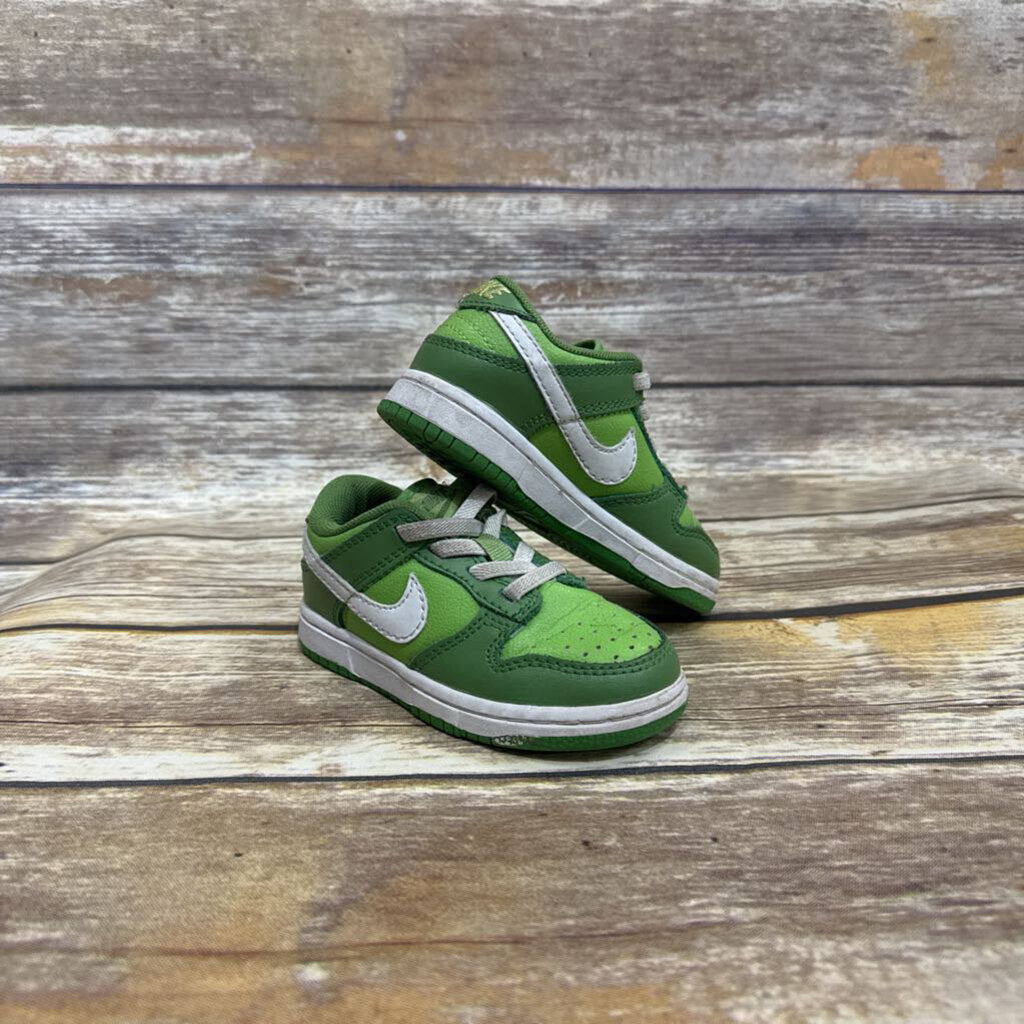 Dunk Low Chlorophyll