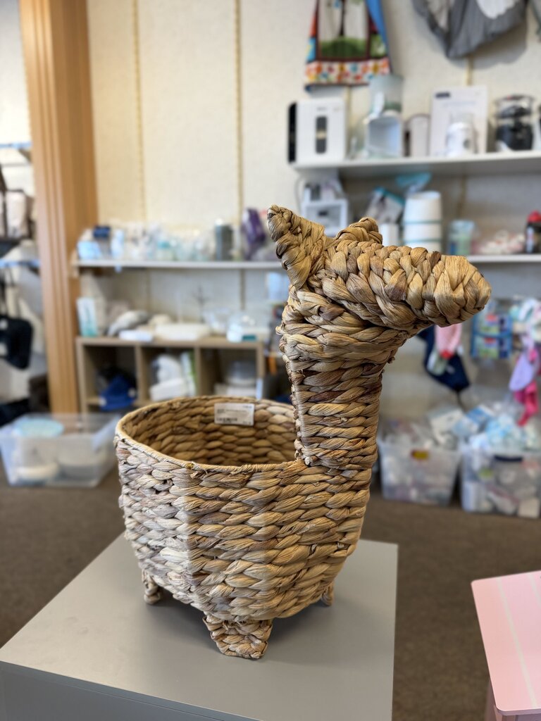 Llama Basket