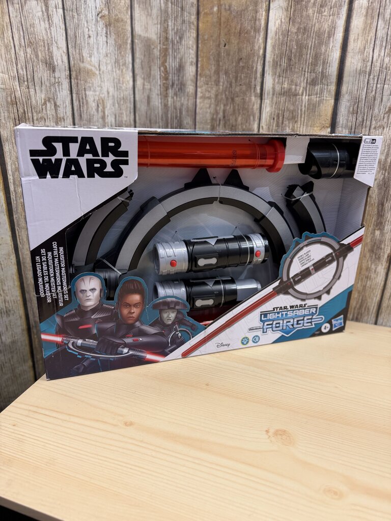 Lightsaber Forge Inquisitor Masterworks Set NEW