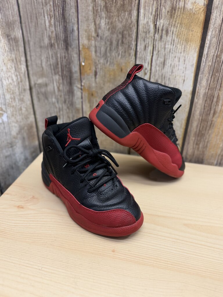 12 Retro Flu Game (2016) (PS)