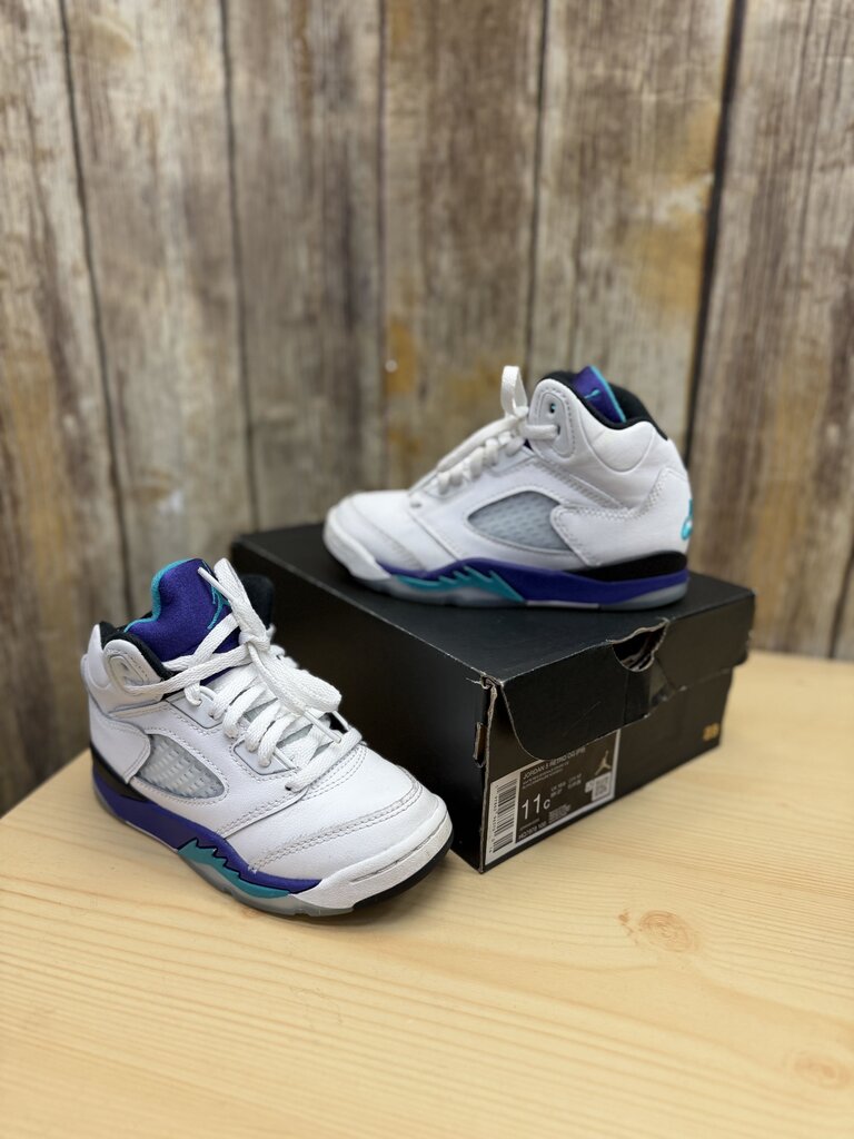 5 Retro Grape (2025) (PS) w/ box