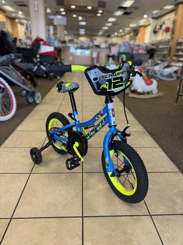*12 inch w/ training wheels