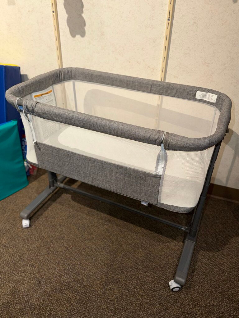 6 Height Adjustable Baby Bassinet with Wheels