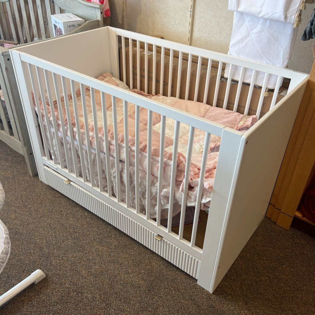 Cassie 4-in-1 Convertible Crib w/ Underdrawer