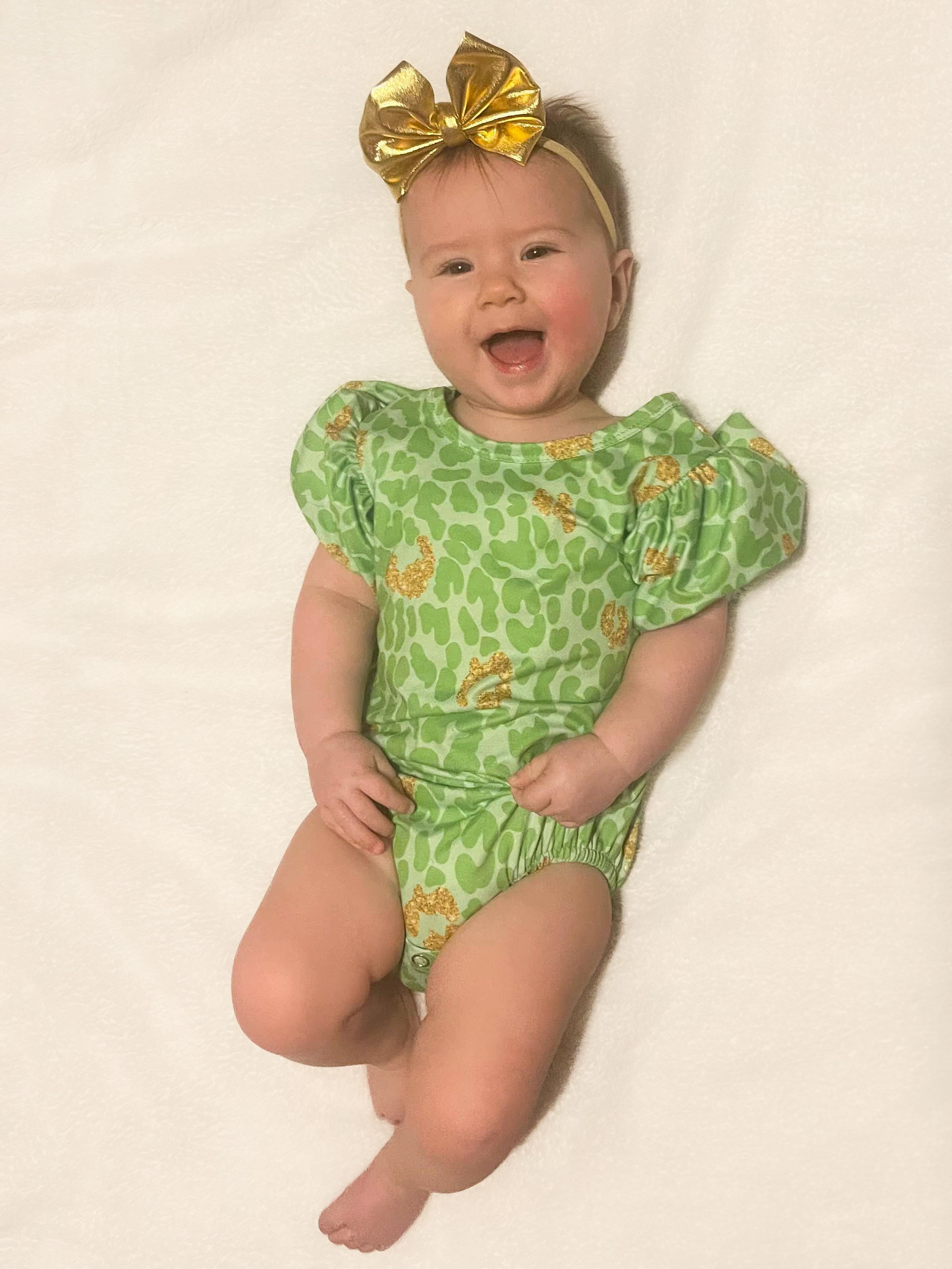 Green leopard flutter leo