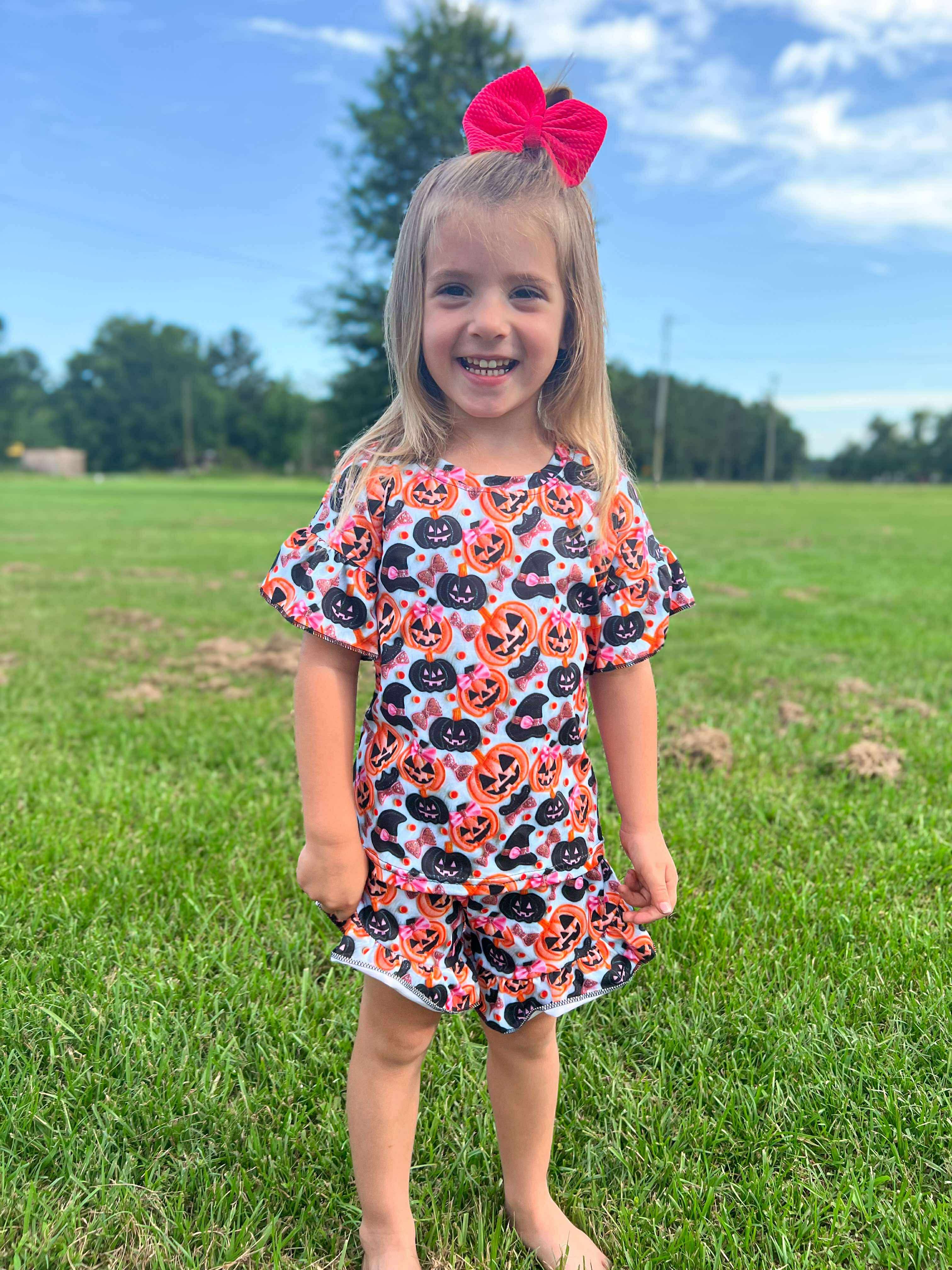 Glitzy pumpkin ruffle set