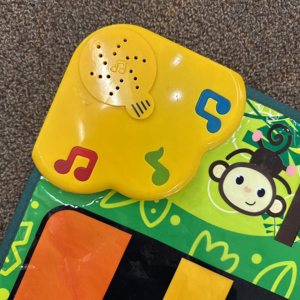 *Piano Playmat