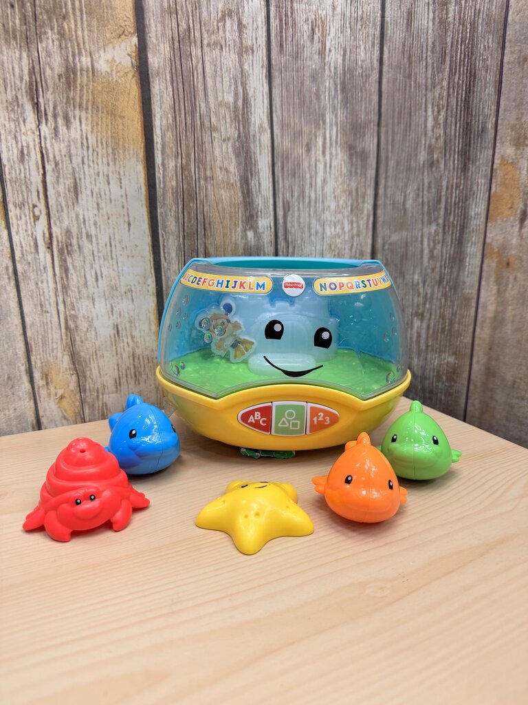 *Laugh & Learn Magical Lights Fish Bowl