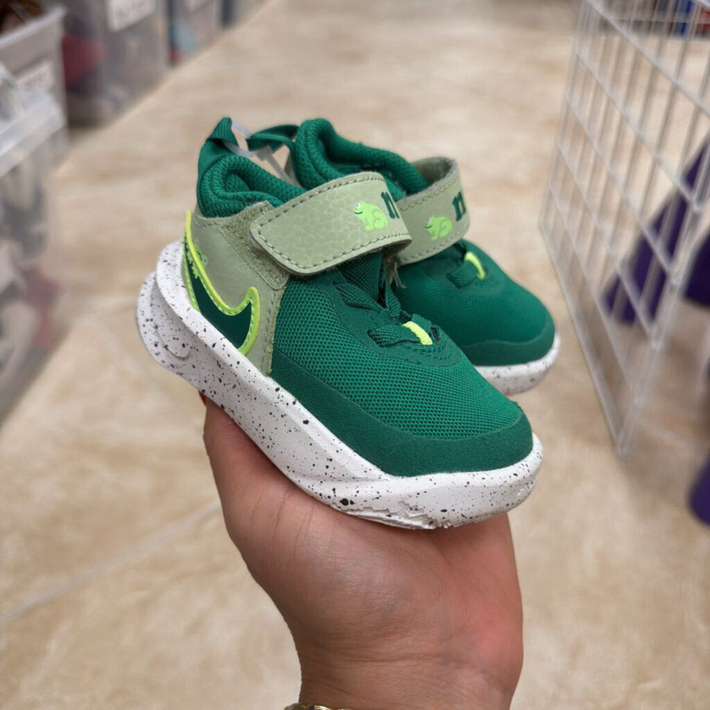 *Hustle D 10 'Frog'