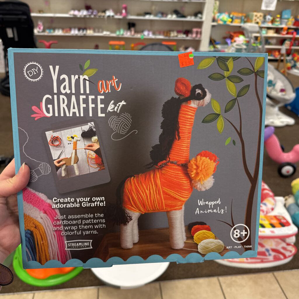 *NEW Yarn Art Giraffe