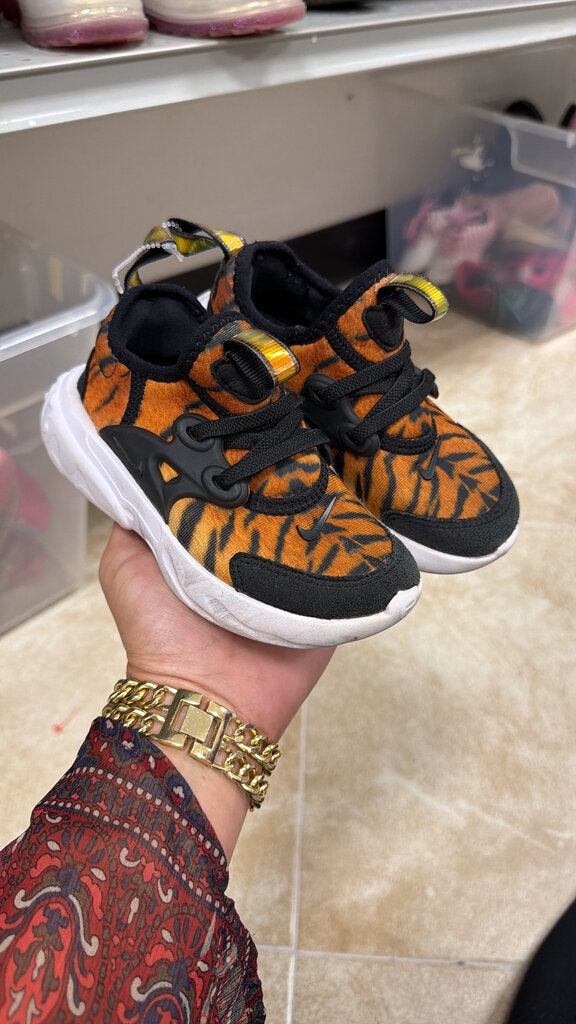 *React Presto 'Tiger'