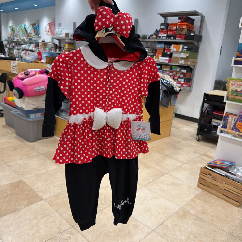 *NWT Minnie Mouse