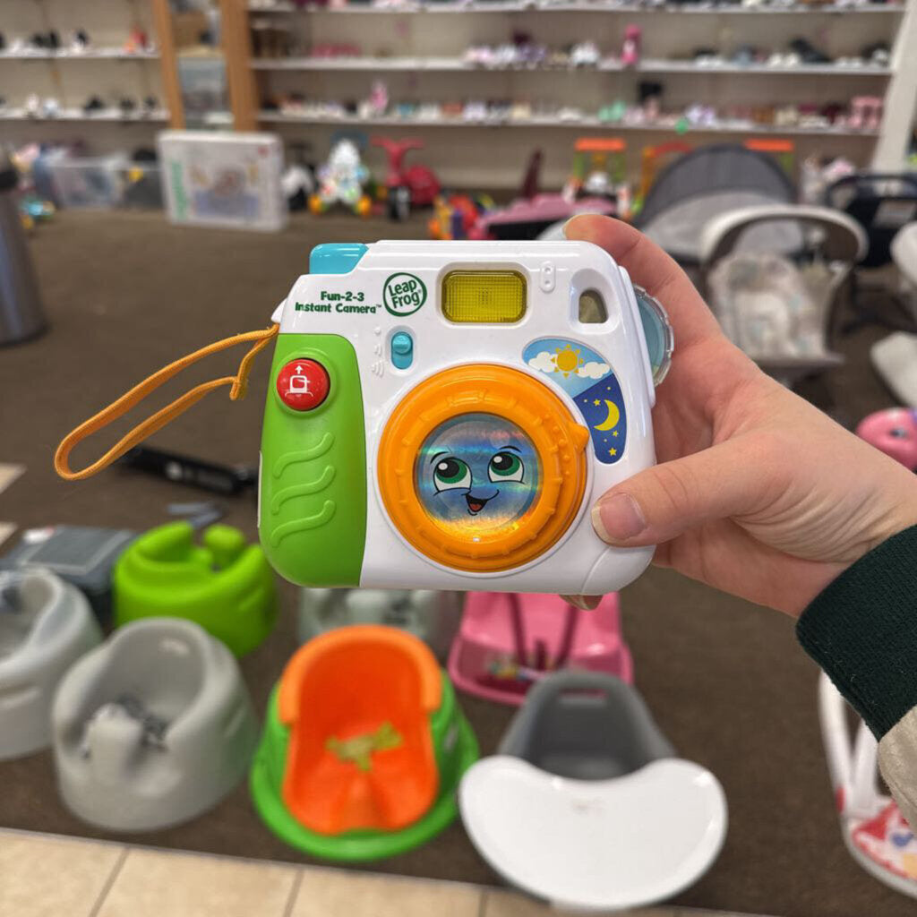 *Fun 2-3 Camera